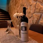فيلة New In Old Center - Pag باغ