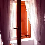 New In Old Center - Pag فيلة باغ