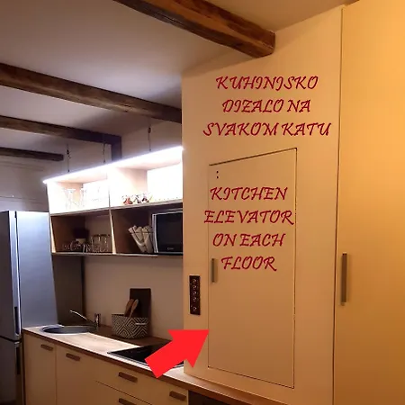 New In Old Center - Pag Pag Town