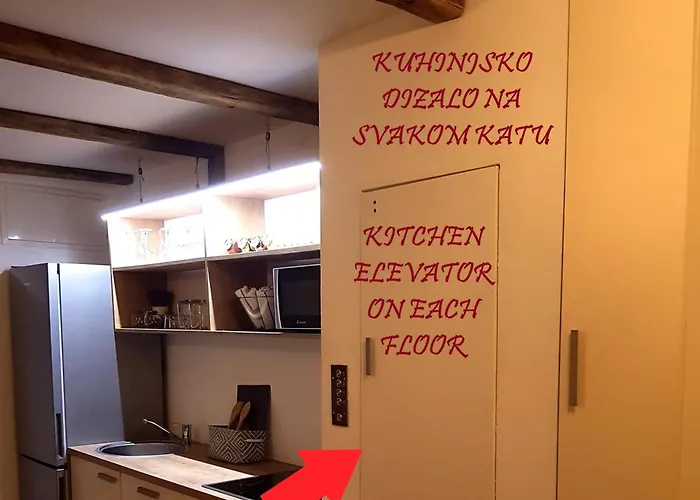 New In Old Center - Pag Pag Town