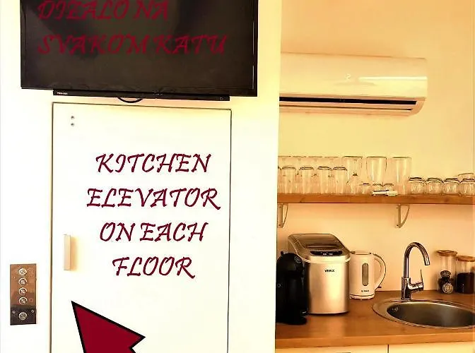 New In Old Center - Pag Pag Town