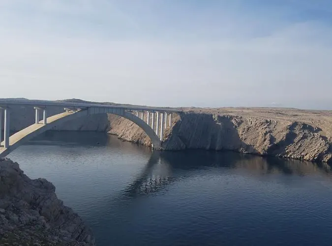 New In Old Center - Pag *
