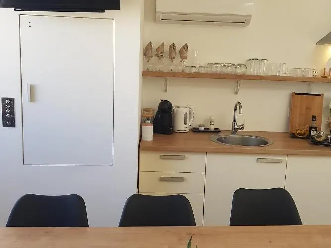 Villa New In Old Center - Pag *