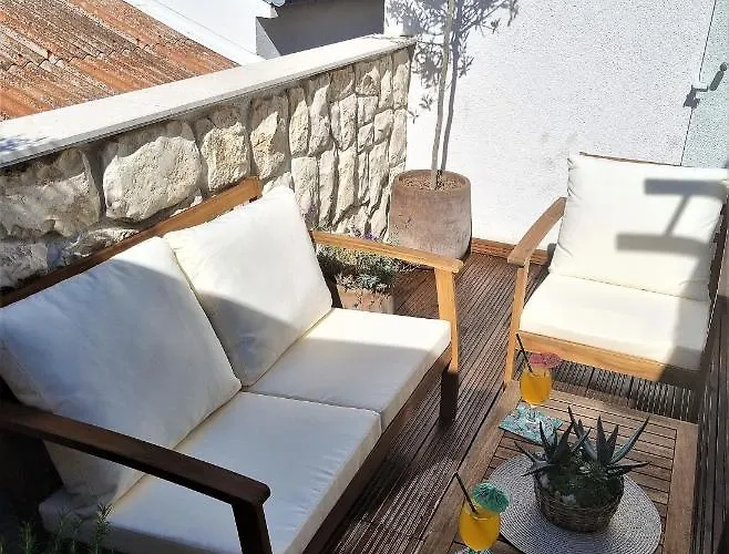 New In Old Center - Pag Villa *