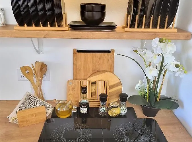 Villa New In Old Center - Pag